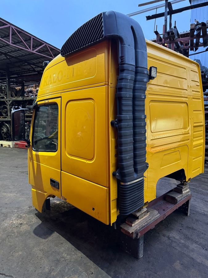 VOLVO Кабина, Globetrotter, № XF403813, фото 3