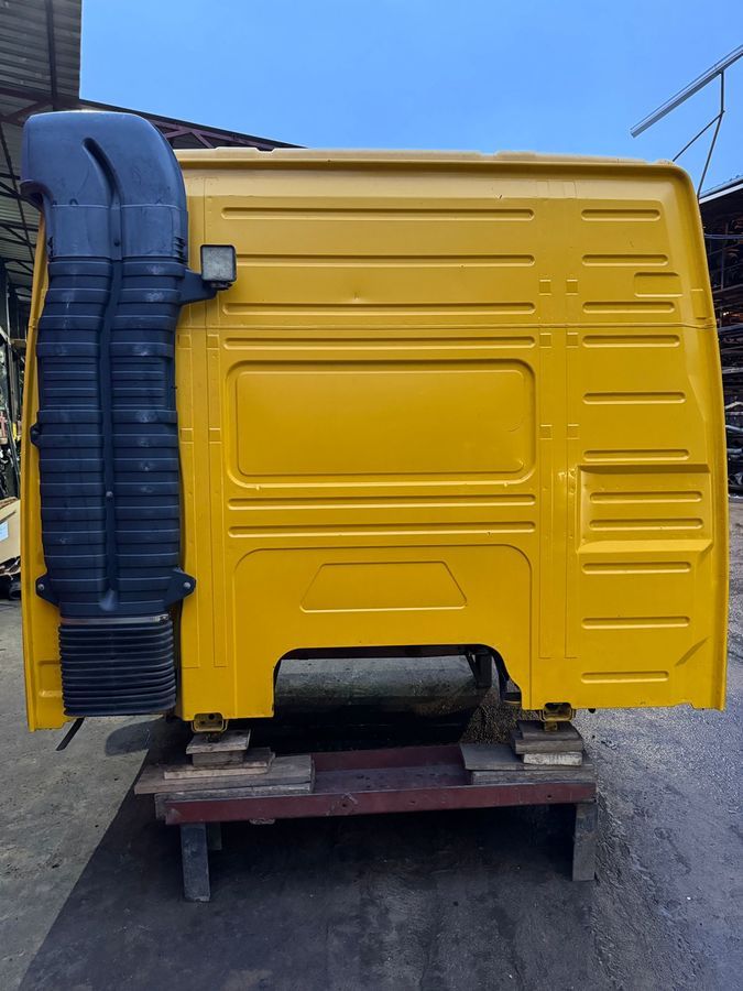 VOLVO Кабина, Globetrotter, № XF403813, фото 4