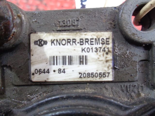 7420850557 RENAULT Датчик уровня пола, № XF268988, фото 4