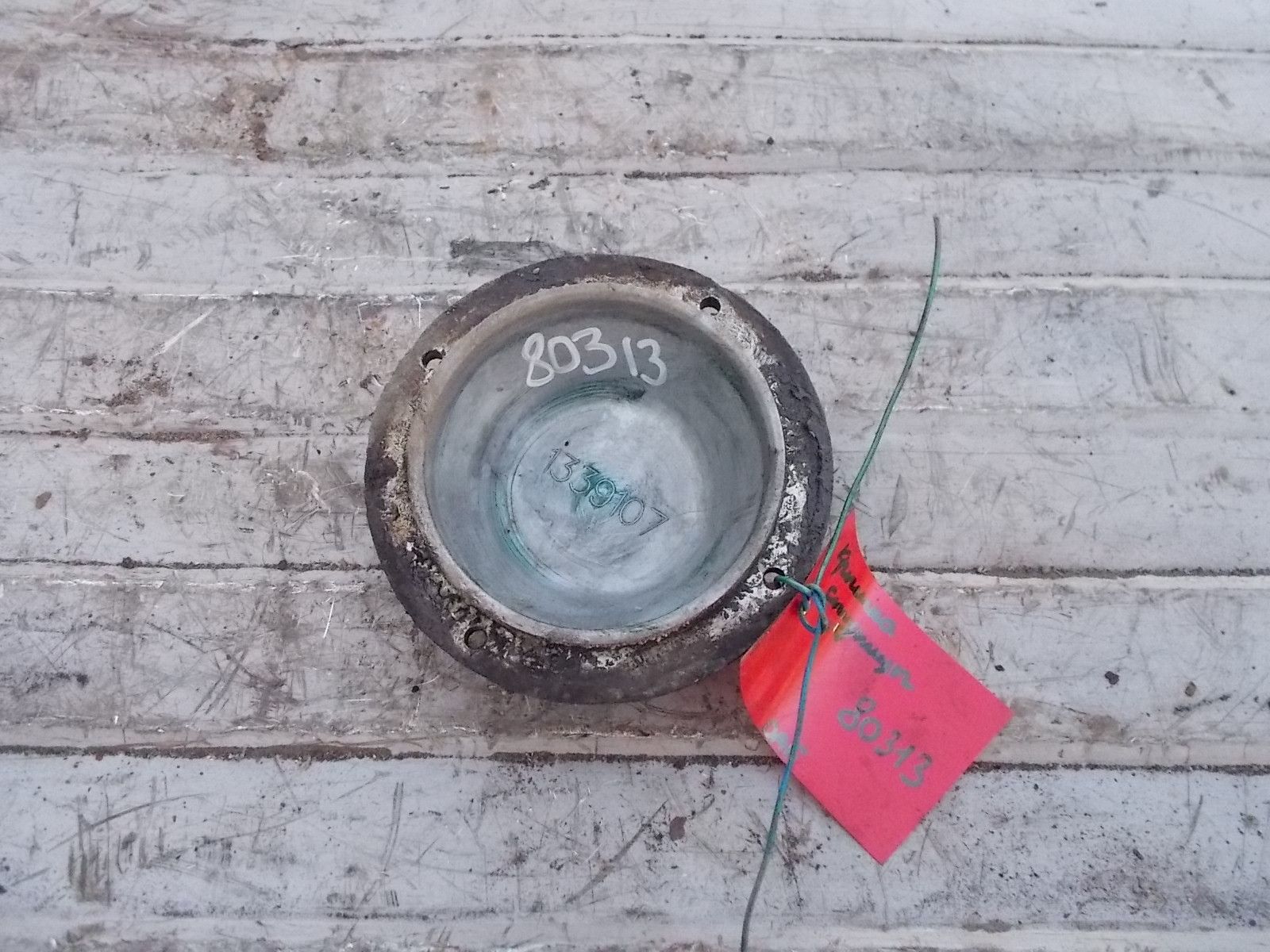 1339107 DAF Крышка ступицы, № XF80313, фото 2