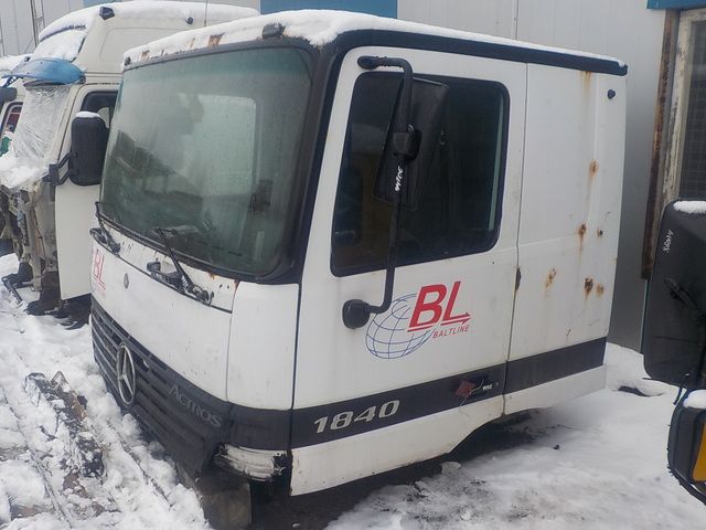 00000000001 MERCEDES Кабина, № XF94698, фото 2