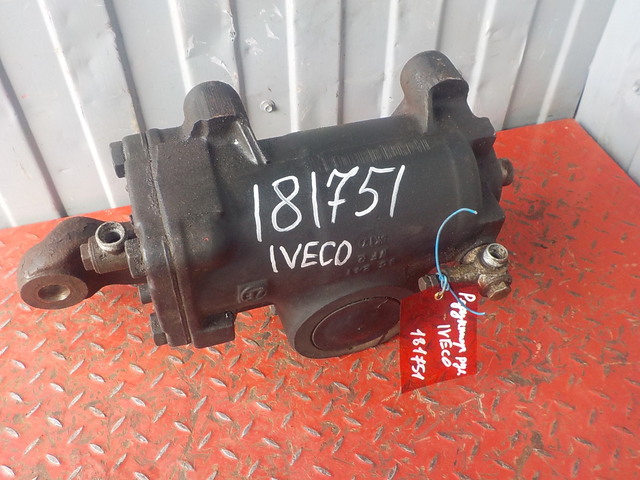 504106226 IVECO Редуктор рулевой, № XF181751, фото 1