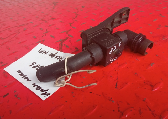 0008353872 MERCEDES Кран печки, № XF250883, фото 1