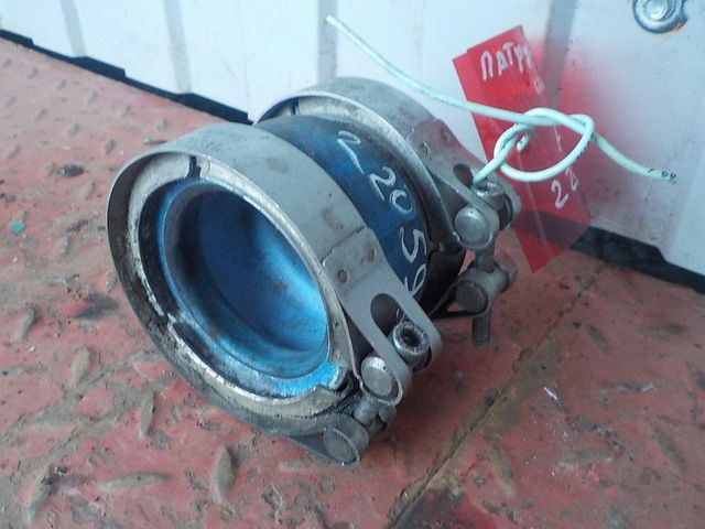 20589125 VOLVO Патрубок интеркулера, № XF220593, фото 3