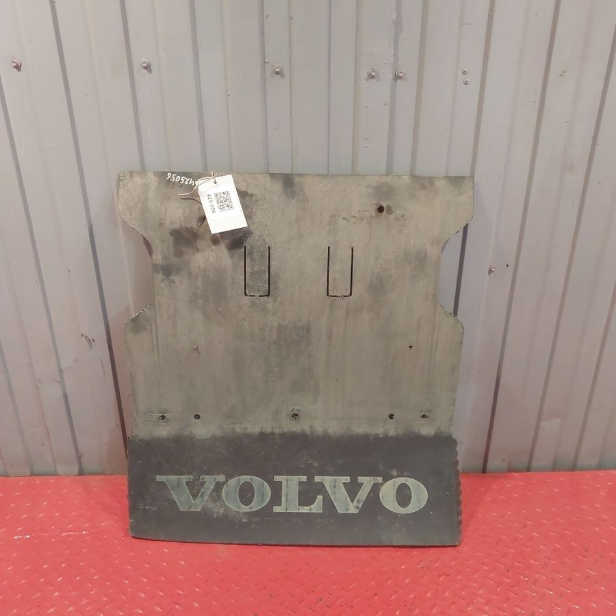 21124668 VOLVO Брызговик, № XF425056, фото 2