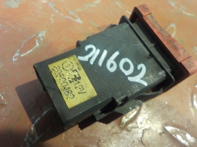 69500489 IVECO Кнопка, № XF211602, фото 4