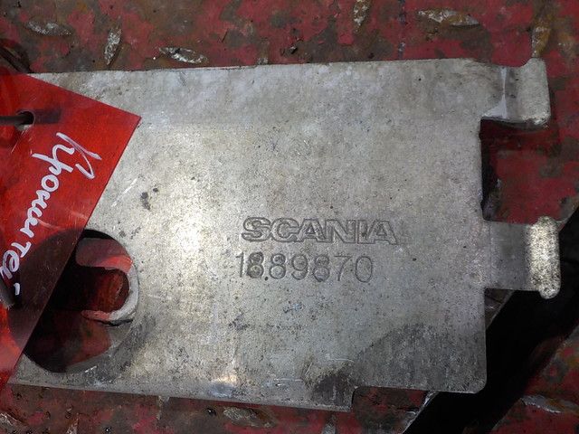 1889870 SCANIA Кронштейн электропроводки, № XF273648, фото 4