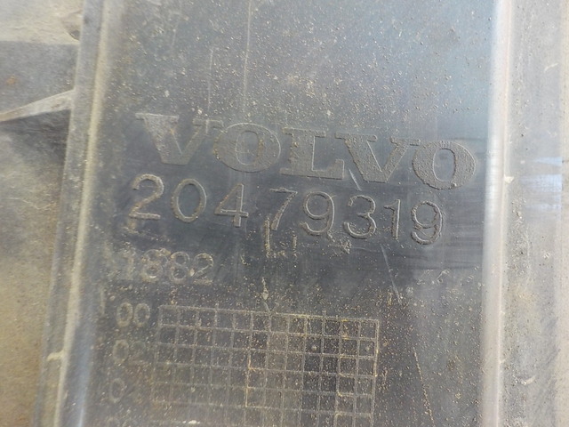 20479319 VOLVO Накладка интеркулера, № XF201913, фото 4