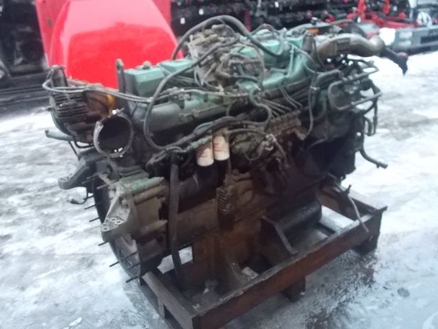 VOLVO Двигатель, D16B, № XF68856, фото 3