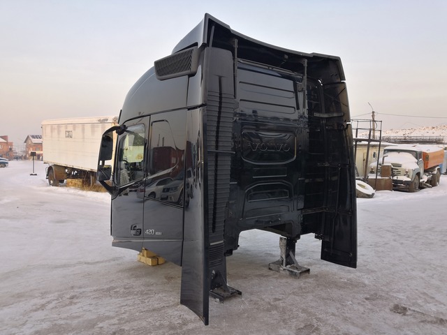 VOLVO Кабина, Globetrotter XL, № XF268235, фото 4