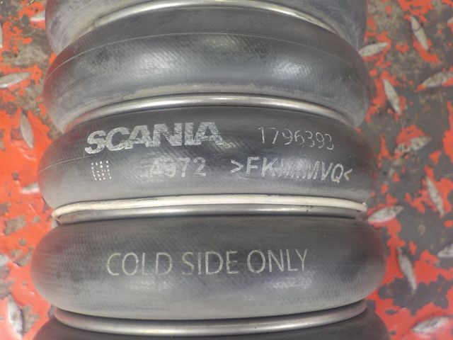 1796393 SCANIA Патрубок интеркулера, № XF235964, фото 3