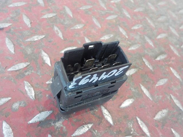 3197757 VOLVO Кнопка, № XF204493, фото 3