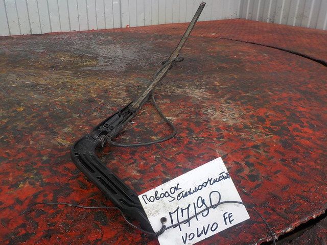 21122851 VOLVO Поводок стеклоочистителя, № XF77190, фото 3