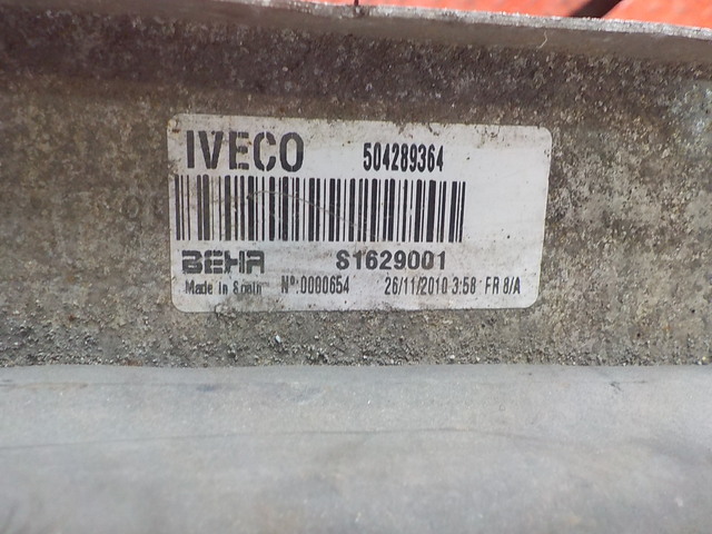 504289364 IVECO Интеркулер, № XF285460, фото 4