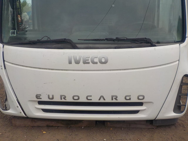 504027461 IVECO Капот, № XF178770, фото 1