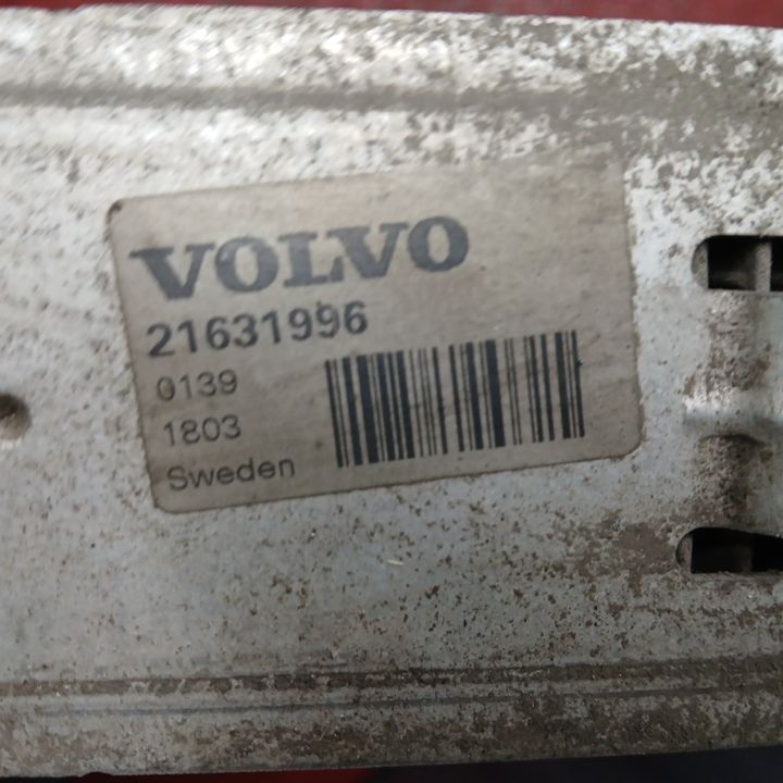 21631996 VOLVO Интеркулер, № XF451288, фото 5