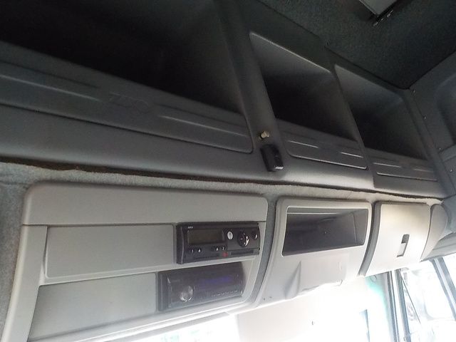IVECO Кабина, MLL Высокая, МКПП, № XF198678, фото 11