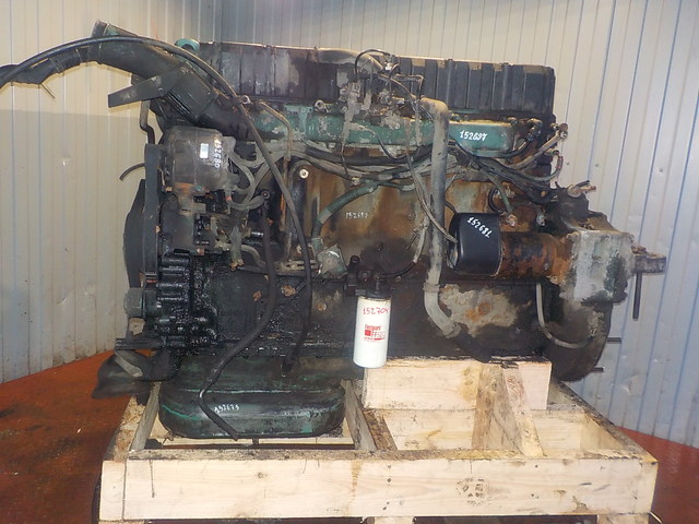 1637740 VOLVO Двигатель, D12А, № XF152651, фото 4