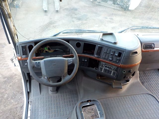 VOLVO Кабина, Globetrotter XL, № XF120309, фото 18