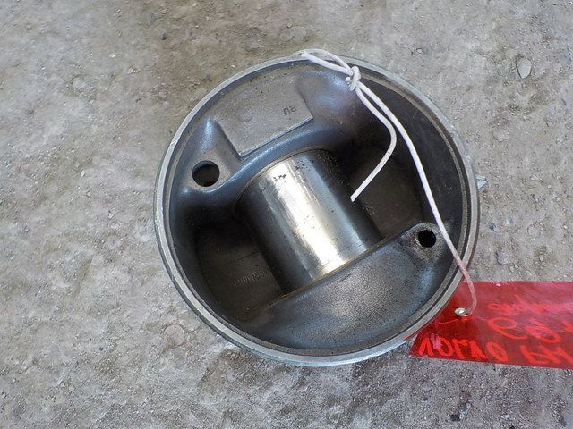 1556960 VOLVO Поршень, № XF69180, фото 2