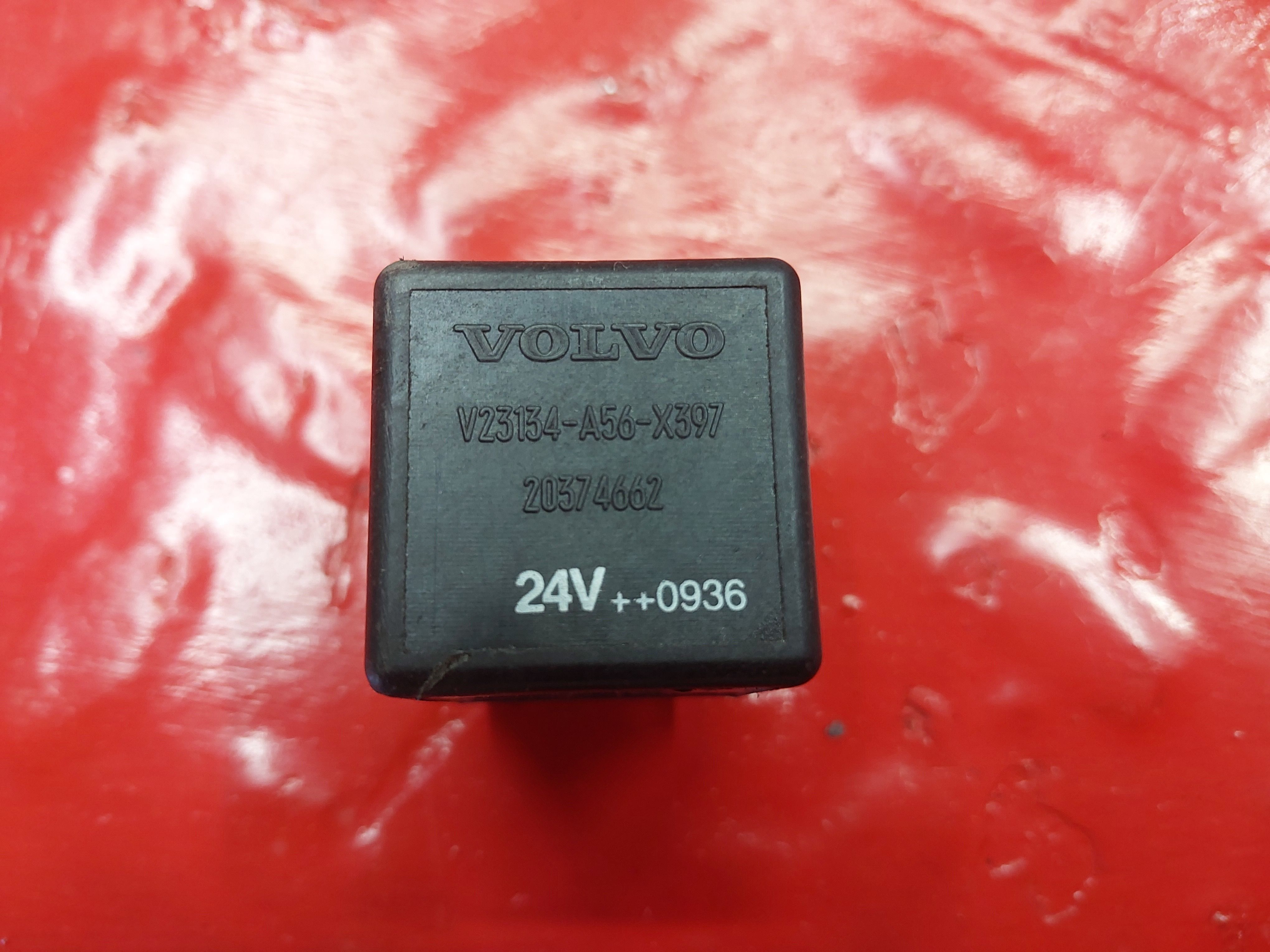 20374662 VOLVO Реле стеклоочистителя, № XF450163, фото 3