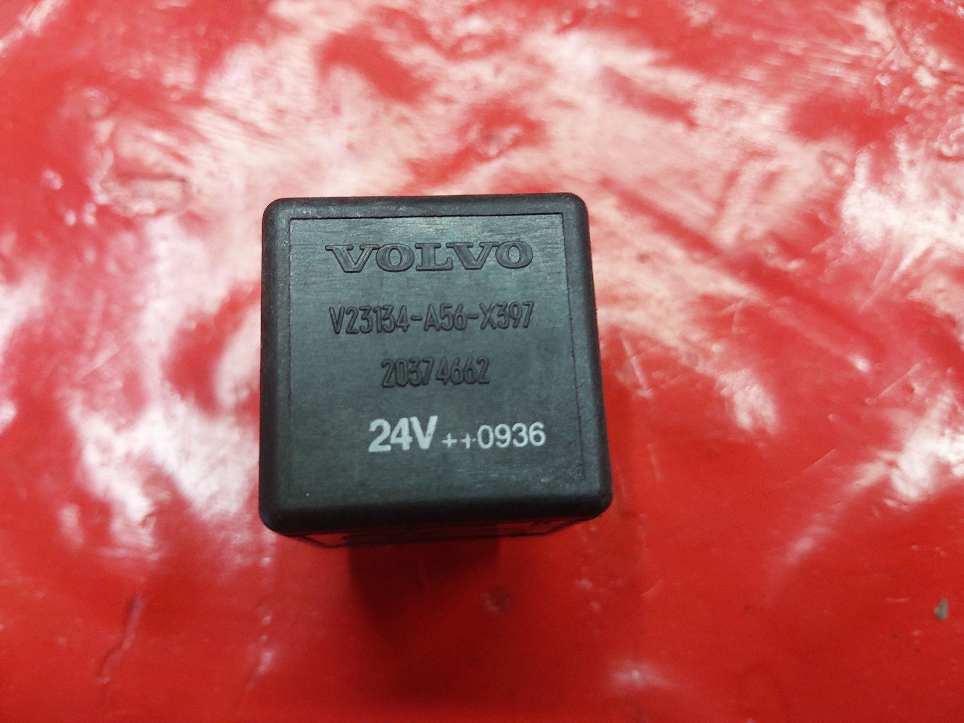20374662 VOLVO Реле стеклоочистителя, № XF450166, фото 3