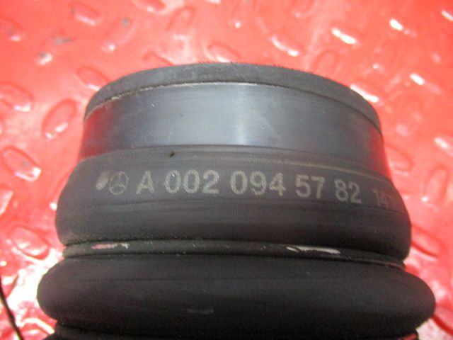 0020945782 MERCEDES Патрубок интеркулера, № XF281161, фото 4