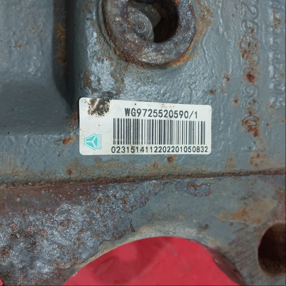 WG9725520590 SITRAK\HOWO Кронштейн реактивной тяги, № XF475585, фото 2