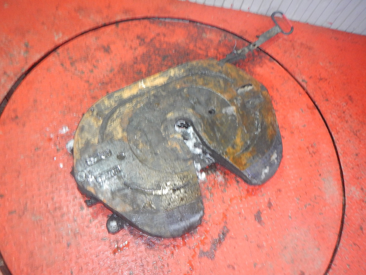 20424221 VOLVO Седло, № XF410172, фото 3