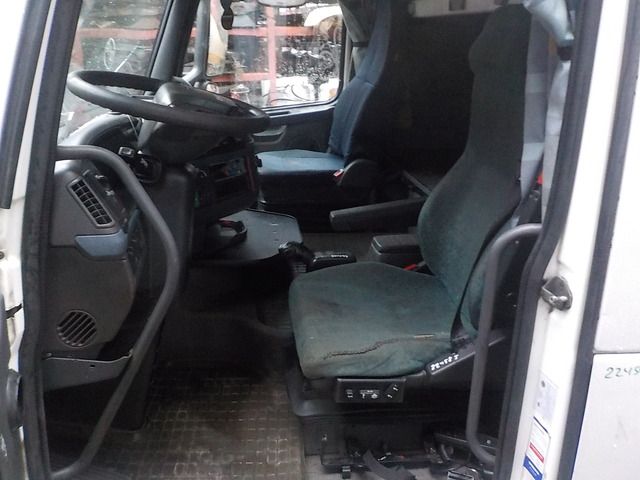 VOLVO Кабина, Globetrotter XL, № XF224547, фото 14