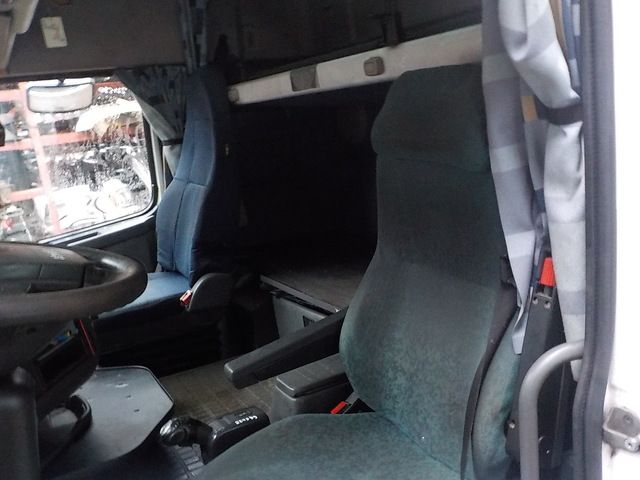 VOLVO Кабина, Globetrotter XL, № XF224547, фото 15