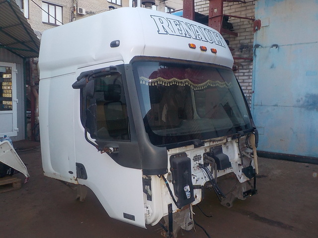 RENAULT Кабина, № XF102462, фото 1