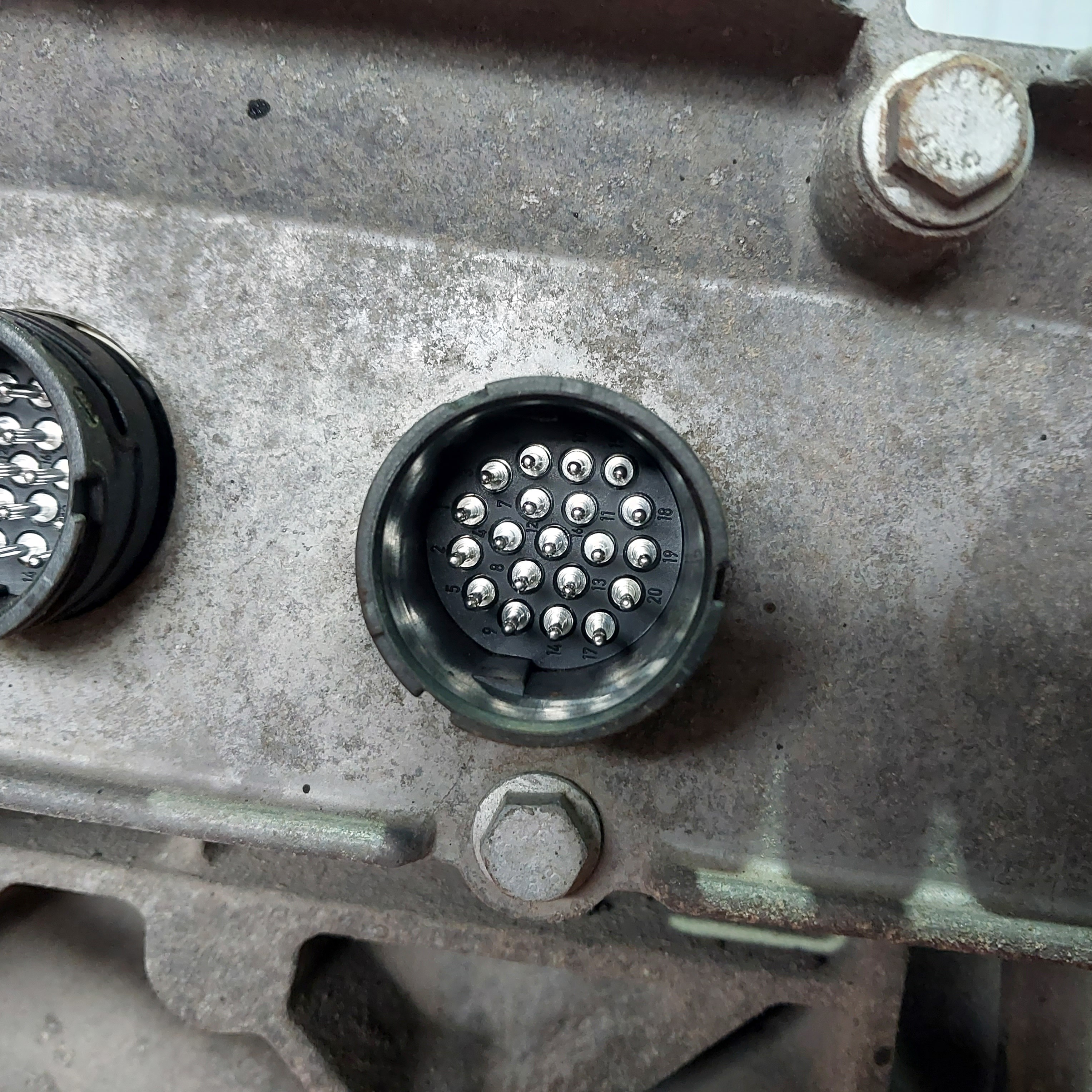 3190398 VOLVO АКПП, AT2412C, Без ретардера, № XF461936, фото 10