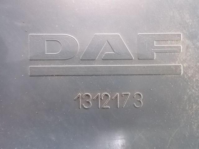 DAF Крышка бардачка, № XF84307, фото 3