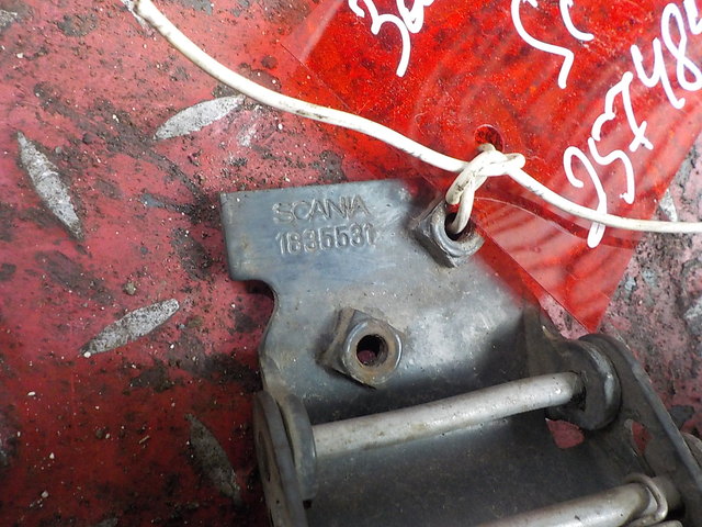 1835531 SCANIA Замок крыла, № XF257485, фото 4