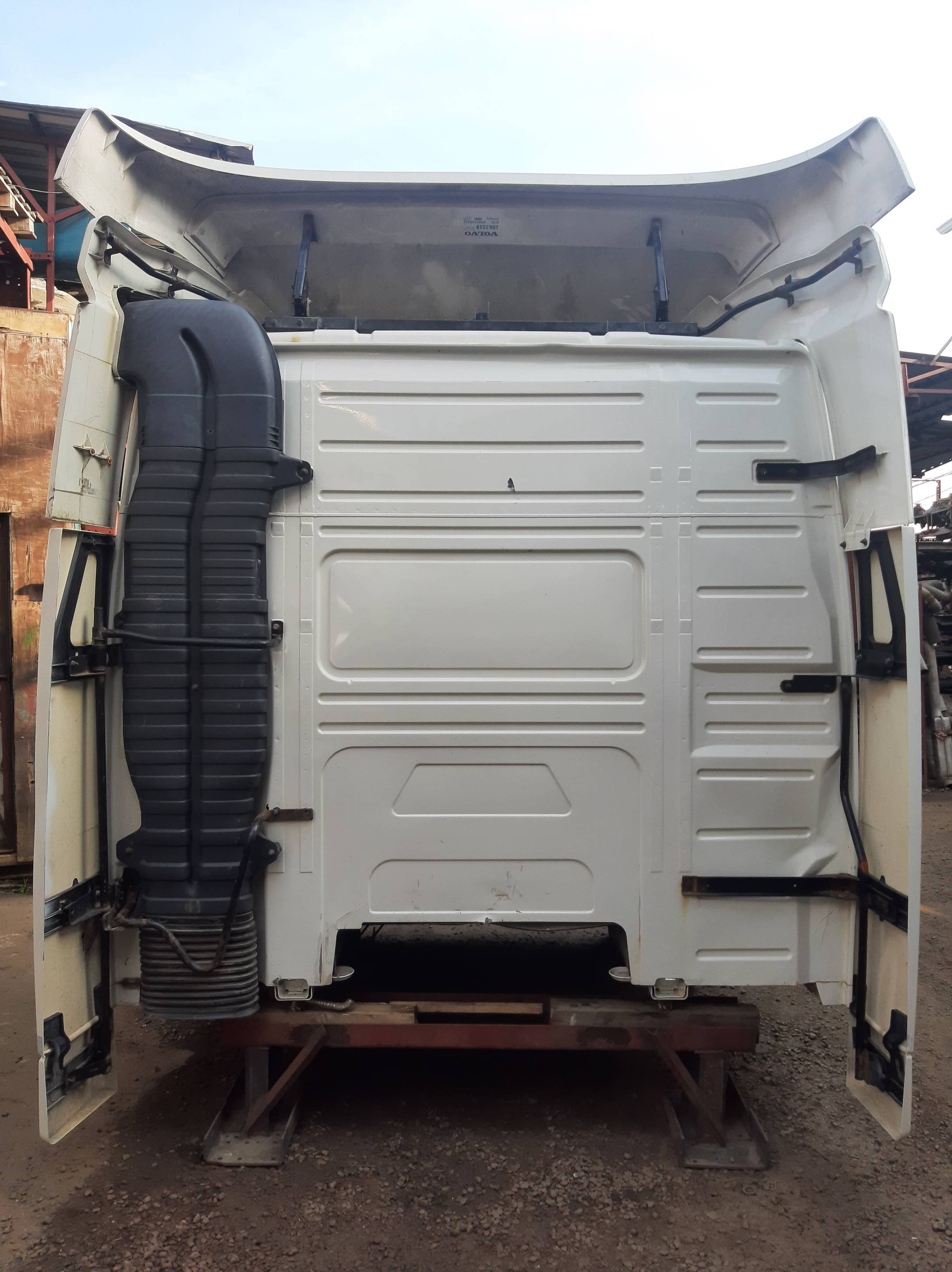 85108936 VOLVO Кабина, Globetrotter, № XF253153, фото 4