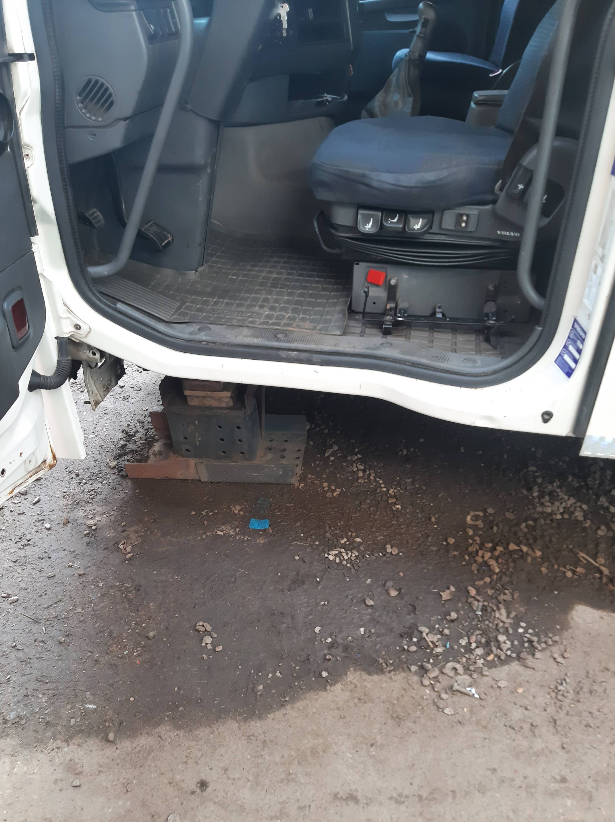 85108936 VOLVO Кабина, Globetrotter, № XF253153, фото 10