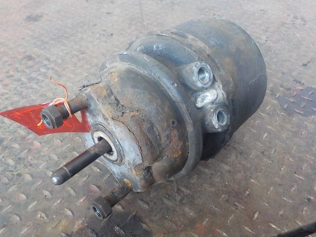 7420533193 RENAULT Энергоаккумулятор, № XF240706, фото 2