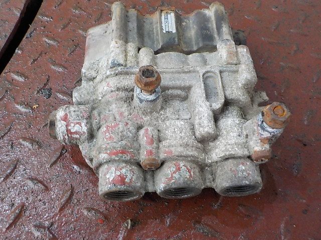 41003310 IVECO Кран ECAS, № XF149329, фото 3