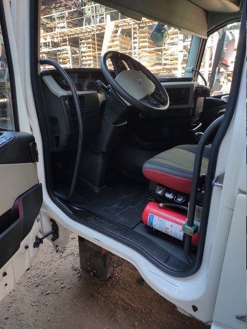 VOLVO Кабина, Globetrotter XL, № XF250725, фото 10
