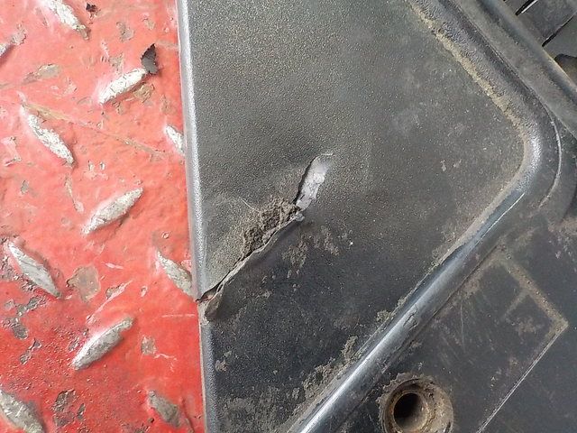 0005250839 MERCEDES Кронштейн заднего фонаря, № XF250947, фото 4