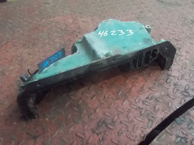 20524643 VOLVO Крышка двигателя, № XF46233, фото 2