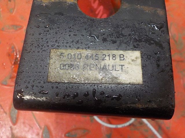 5010445218 RENAULT Кронштейн спальника, № XF311886, фото 4