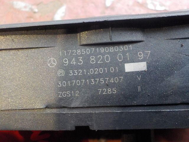 9438200197 MERCEDES Блок управления стеклоподъемника, № XF148292, фото 5