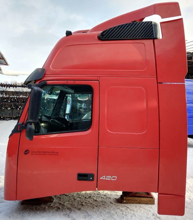85115440 VOLVO Кабина, Globetrotter XL, № XF362566, фото 3