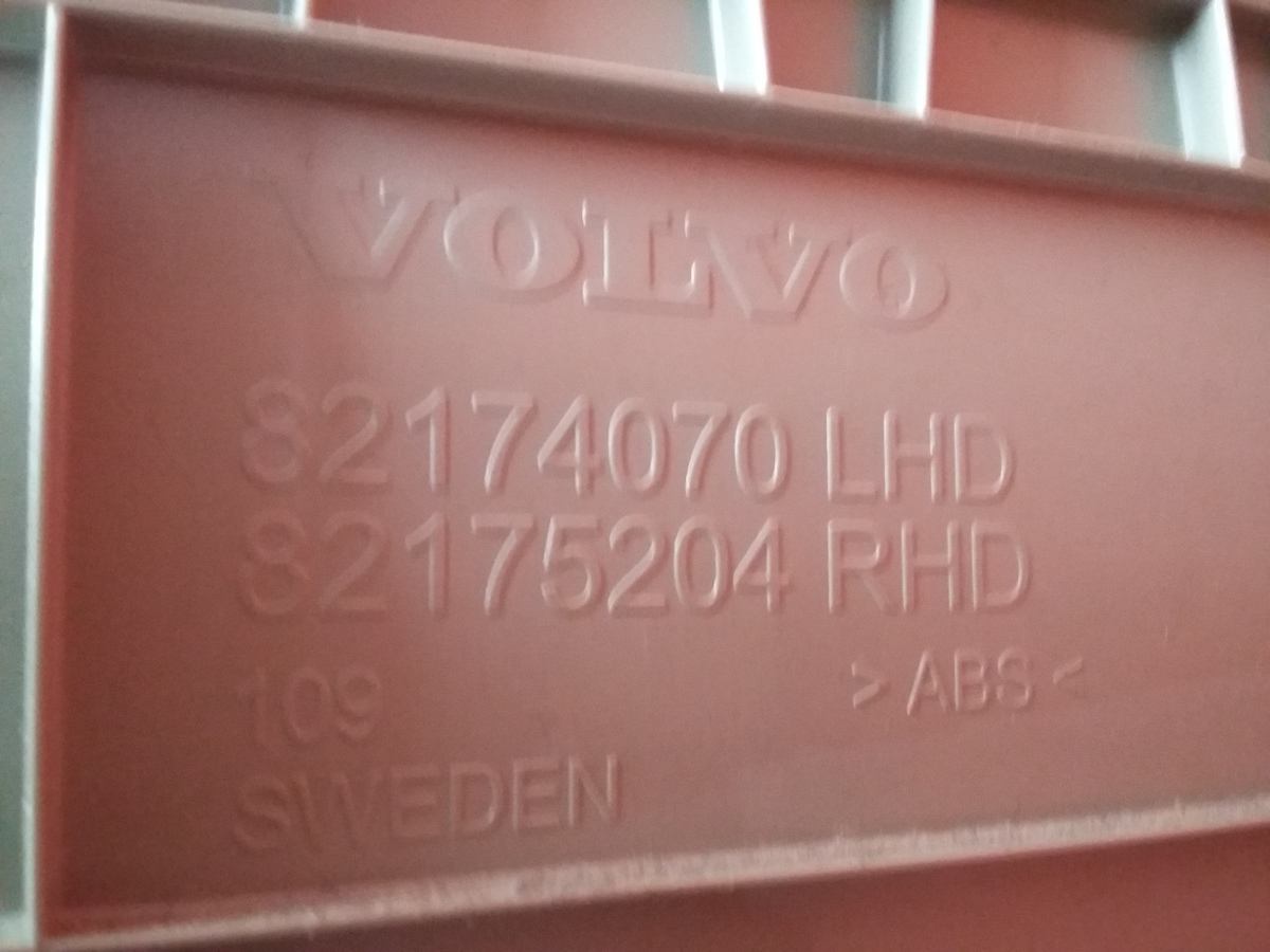 23538347 VOLVO Ящик вещевой, № XF345517, фото 8
