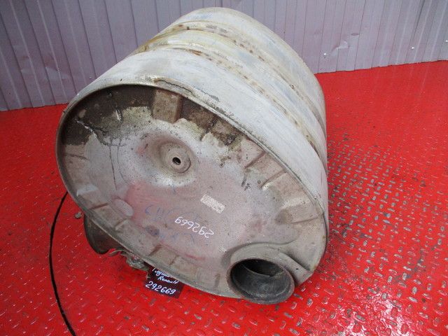 7420894956 RENAULT Глушитель основной, № XF292669, фото 2