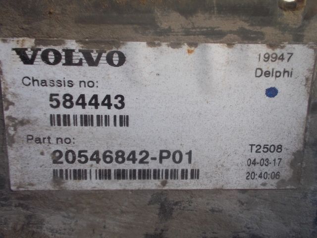 20527318 VOLVO Ящик АКБ, № XF79218, фото 4