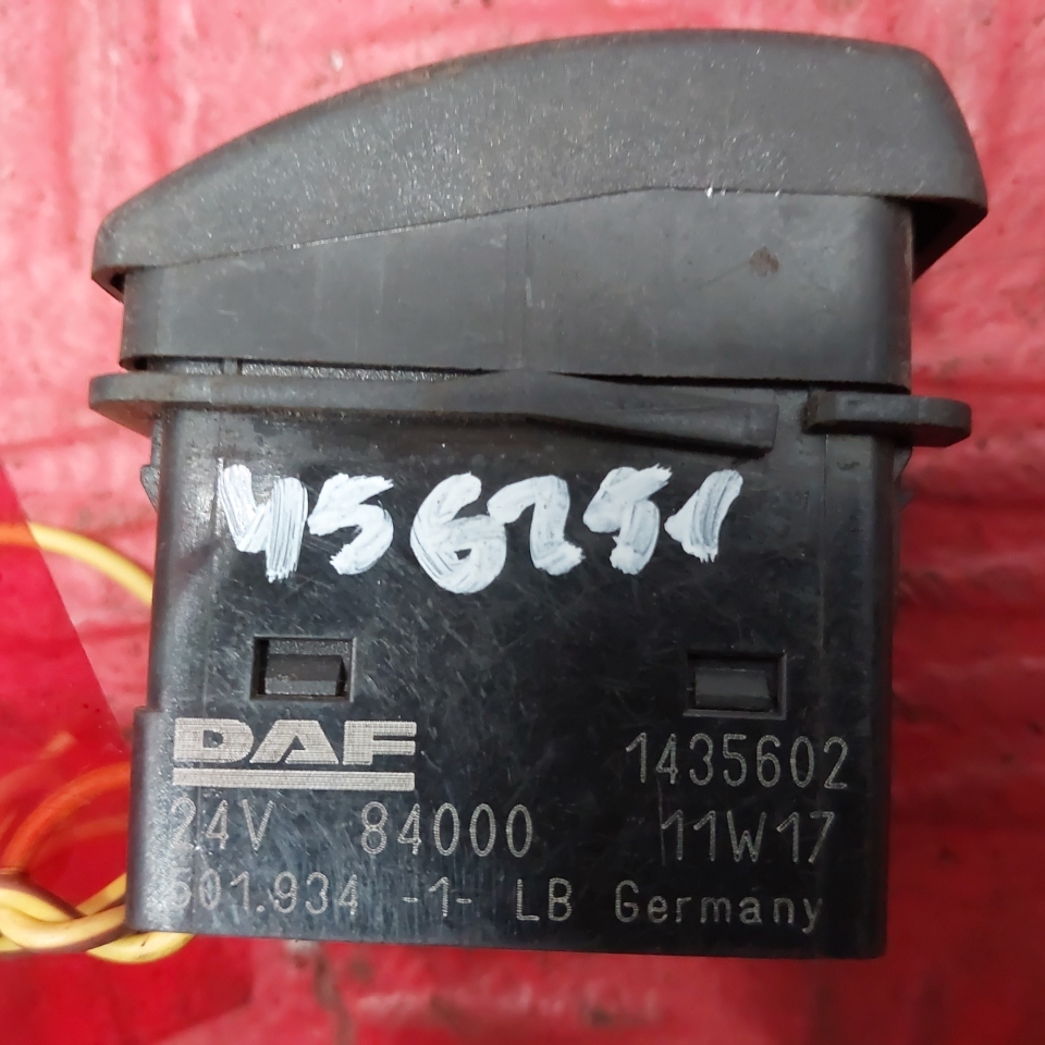 1435596 DAF Кнопка, № XF456251, фото 4