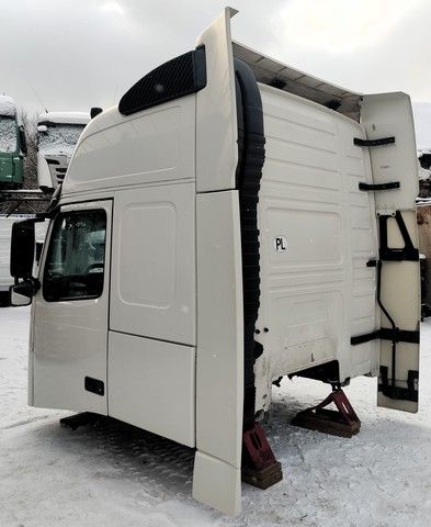VOLVO Кабина, Globetrotter XL, № XF359710, фото 3